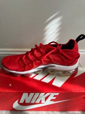 Nike Air Vapormax RED 8.5